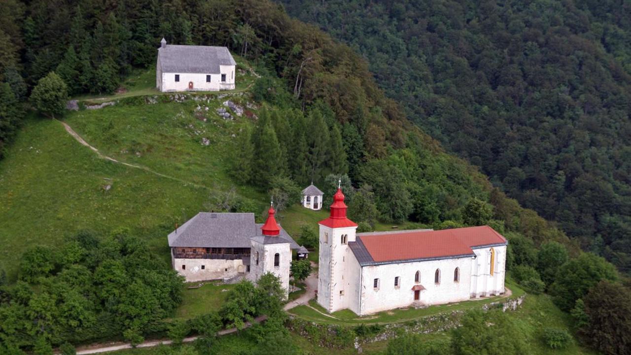 Dobrodelni pohod na sv. Primoža